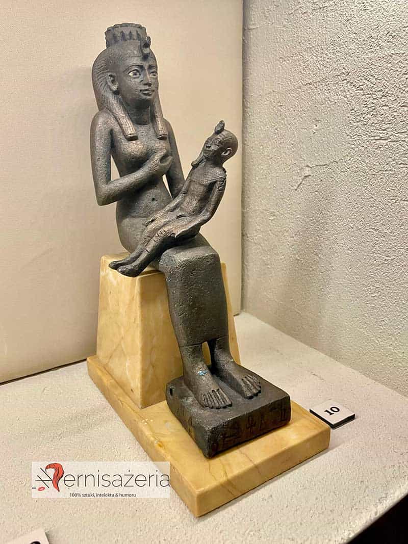 Figurka Izydy z Horusem na kolanach, Magia starożytnego Egiptu, Muzeum Narodowe w Lublinie