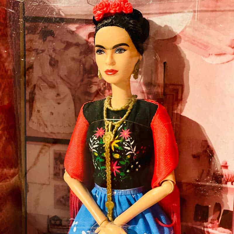 Wystawa Barbie. Nieznane oblicza, Inspiring Women Barbie Frida Kahlo